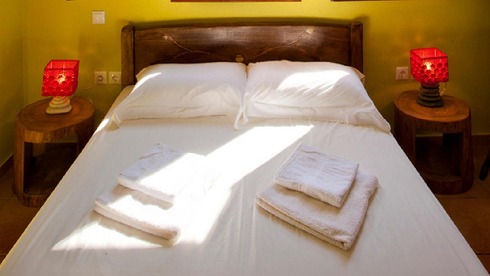 Victoria'S Guesthouse Дамухари Экстерьер фото